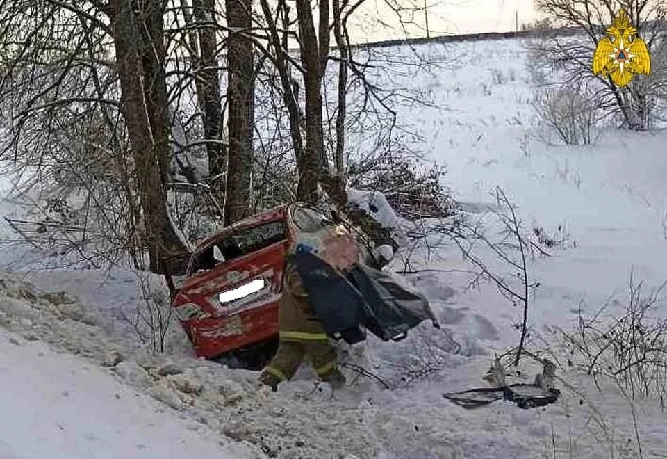 31 января 19 года. ДТП Хвастовичи Калужская. ДТП В Хвастовичском районе. Происшествие в Хвастовичах Калужской области. Аварии в Хвастовичах районе.