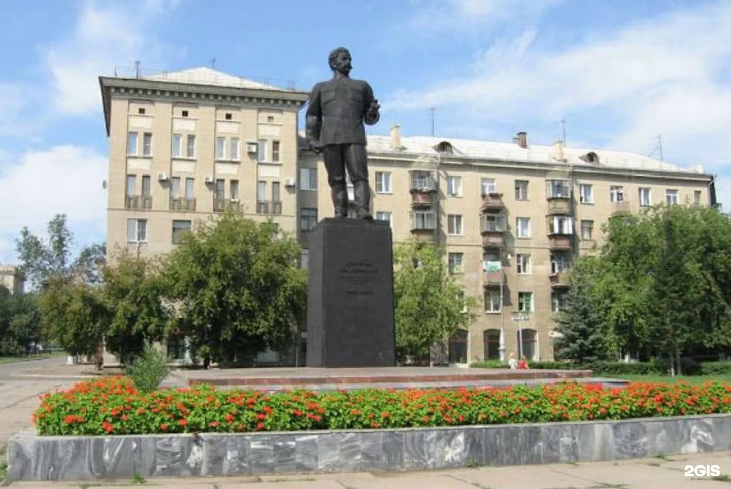 Памятник серго орджоникидзе магнитогорск