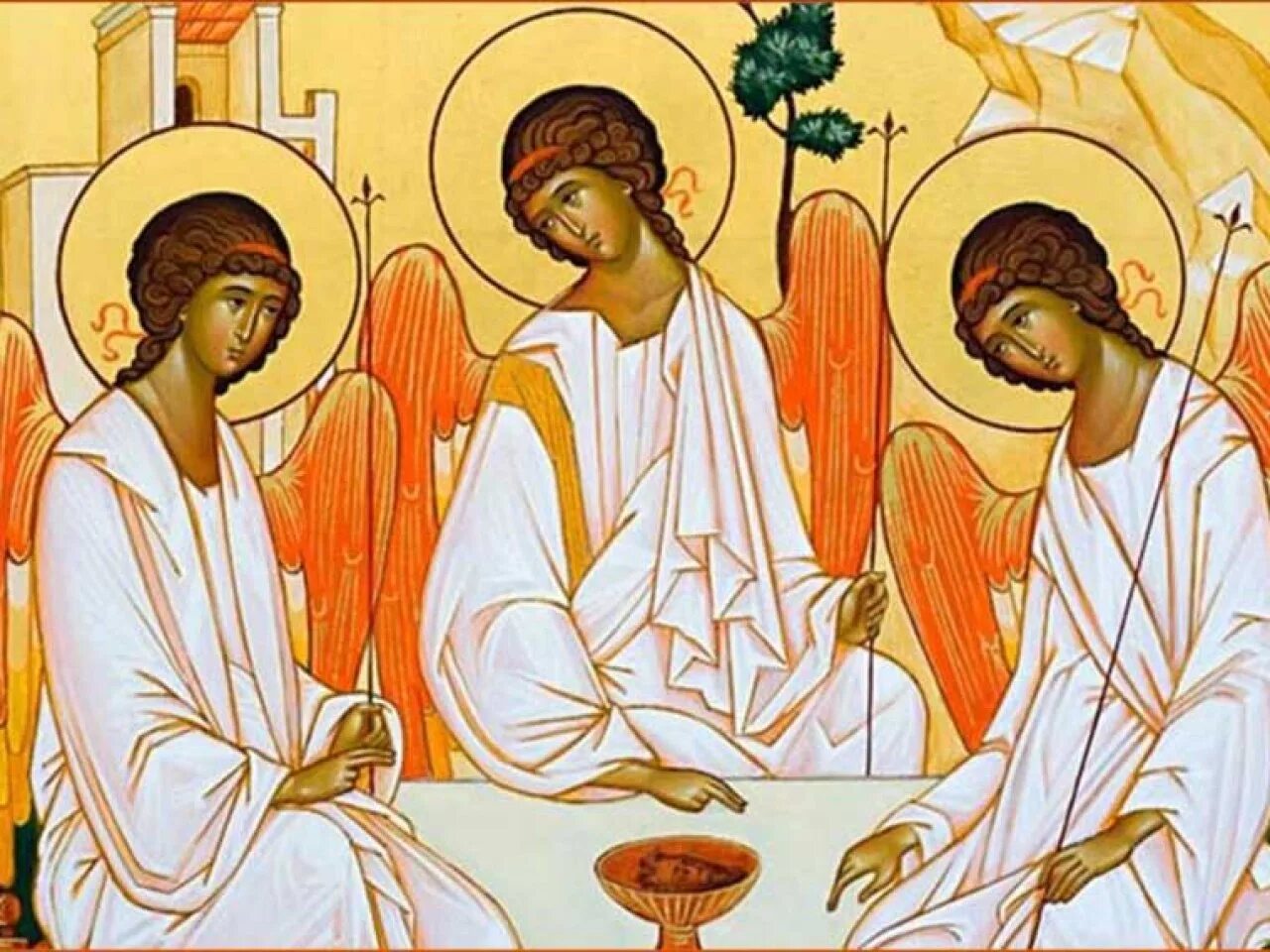 Бог любит троицу евро