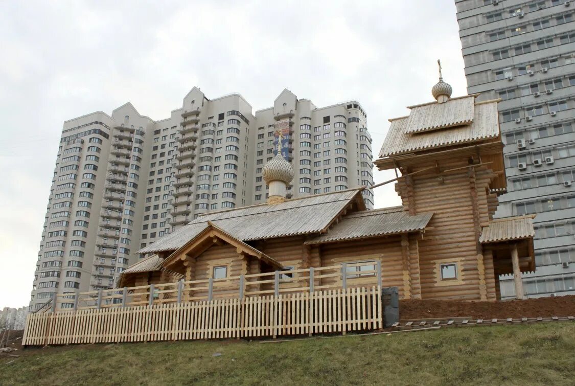 Церковь святой нины в москве. Церковь святой нины на профсоюзной. Храм святой равноапостольной нины в черёмушках (москва). Храм святой равноапостольной нины. Храм святой равноапостольной нины в петербурге.