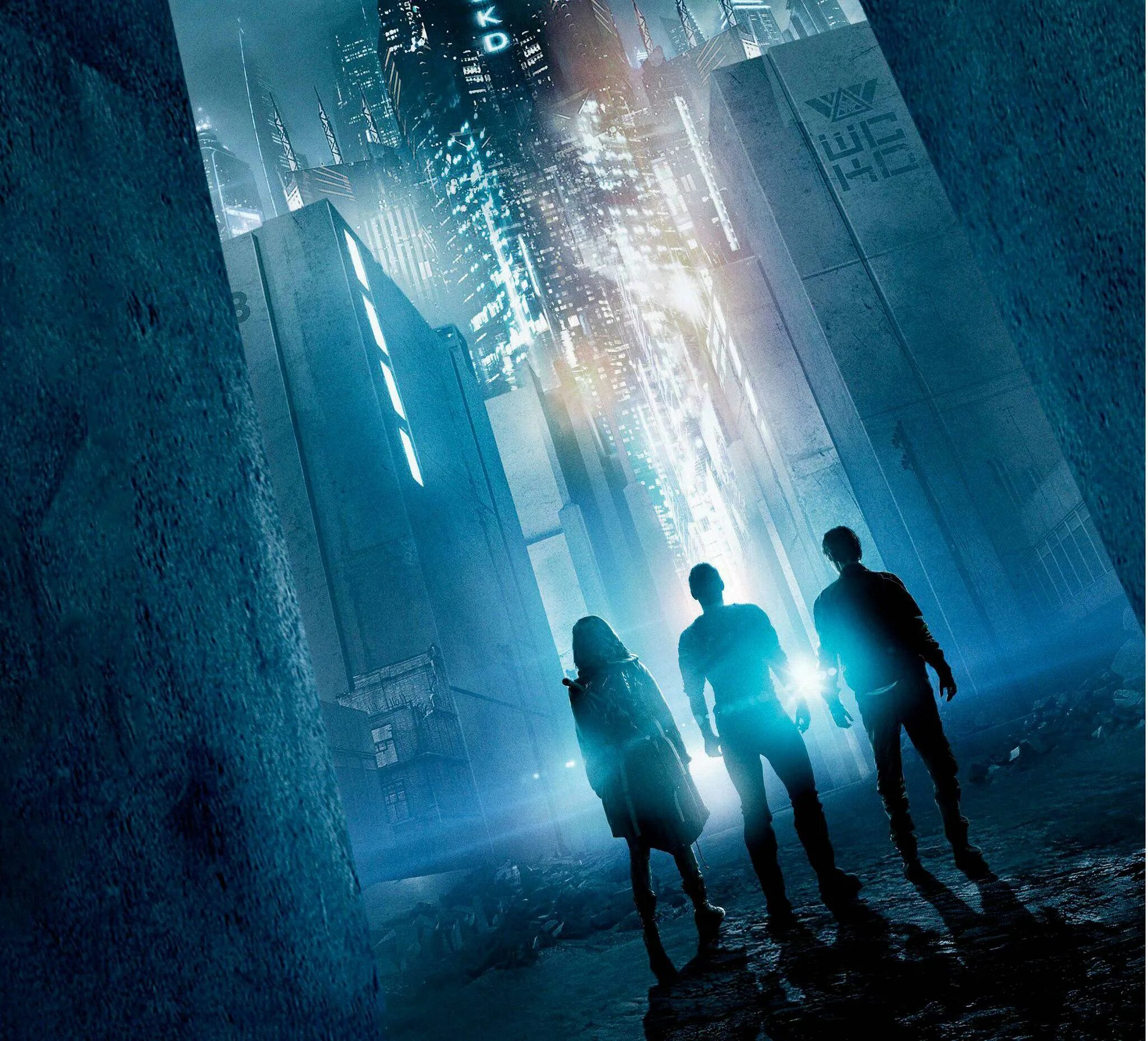 Эйдан гиллен бегущий в лабиринте: испытание огнём фильм 2015. Бегущий в лабиринте 3 томас. Бегущий в лабиринте 2018 ньют. Порок бегущий. Лекарство от смерти.