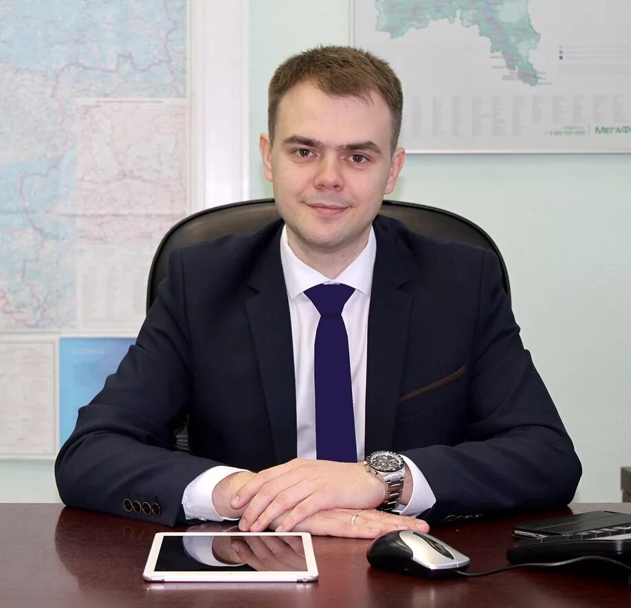 Директор обладает. Вафин рустам. казань вафин рустам. директор по развитию бизнеса. вафин мегафон.