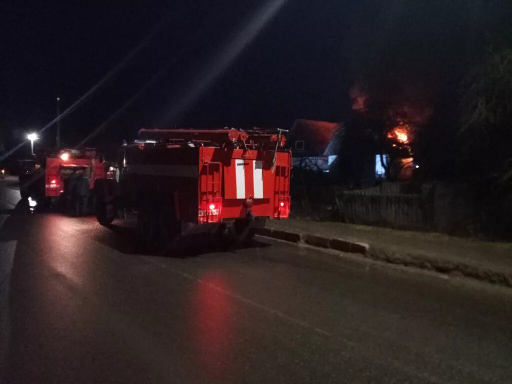 Снег в смоленске. Авария в смоленске на медгородке. Снег в смоленске. Дтп нормандия неман смоленск. Смоленск сегодня ночью.