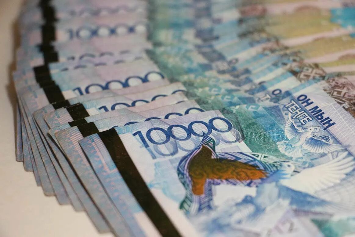 8 миллионов тенге. 5 миллионов тенге. финансовая помощь казахстан. грант миллион на бизнес. 100 бизнес-идей в казахстане.