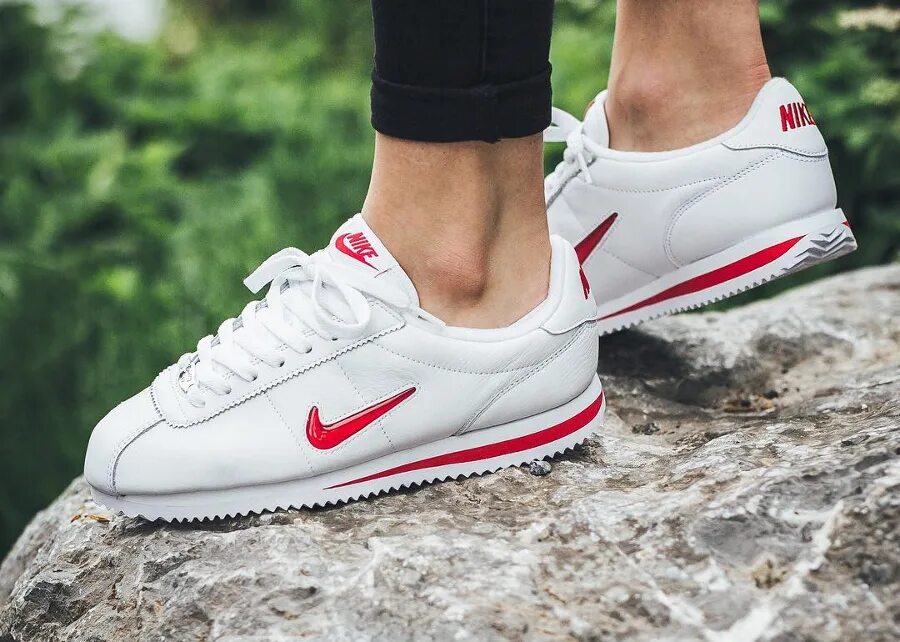 Найк Кортес 2022. Nike Cortez Basic. Найк кортезы 2022. Кроссовки мужские Nike Кортез. Классические найки