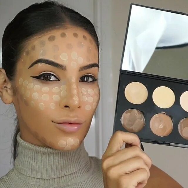 Highlighter contour