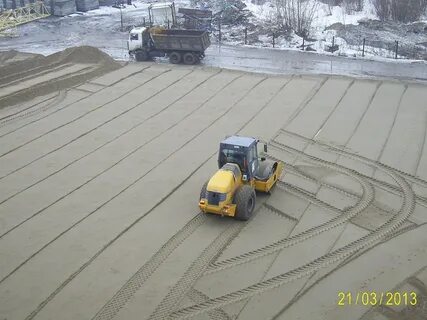 Уплотнить песок