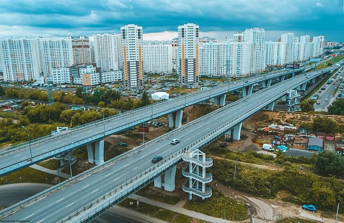 Сайты г люберцы. Люберцы Московская область. Мост Люберцы Некрасовка. Мост Комсомольский проспект Люберцы. Мост Люберцы некрасовк.