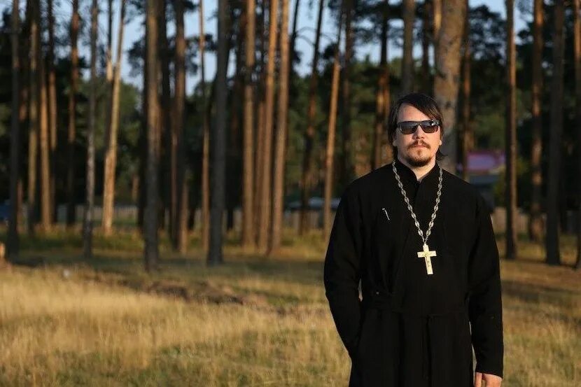 Батюшка клип