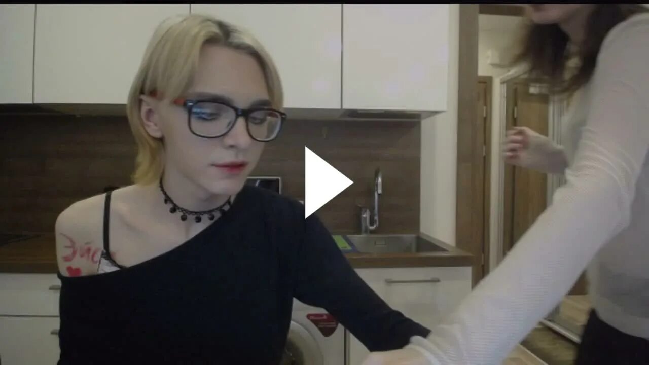 Американская вебкам модель. Alicedelish элли. Блондинки в приватном чате. Alices запись чата. Ms alice 94.