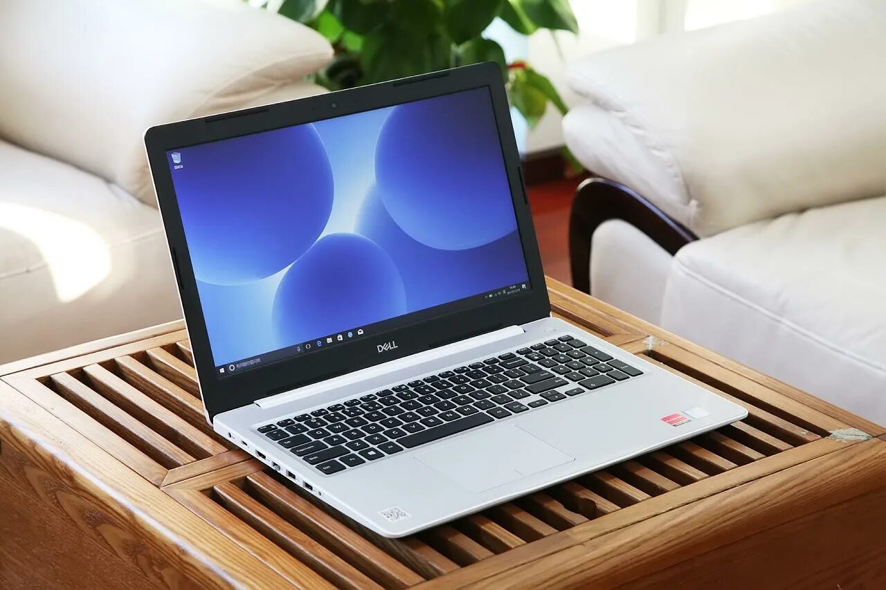Недорогие ноутбуки с хорошей памятью. Dell 5570. dell precision 5570. ноутбук dell inspiron 15500. самые недорогие ноутбуки.