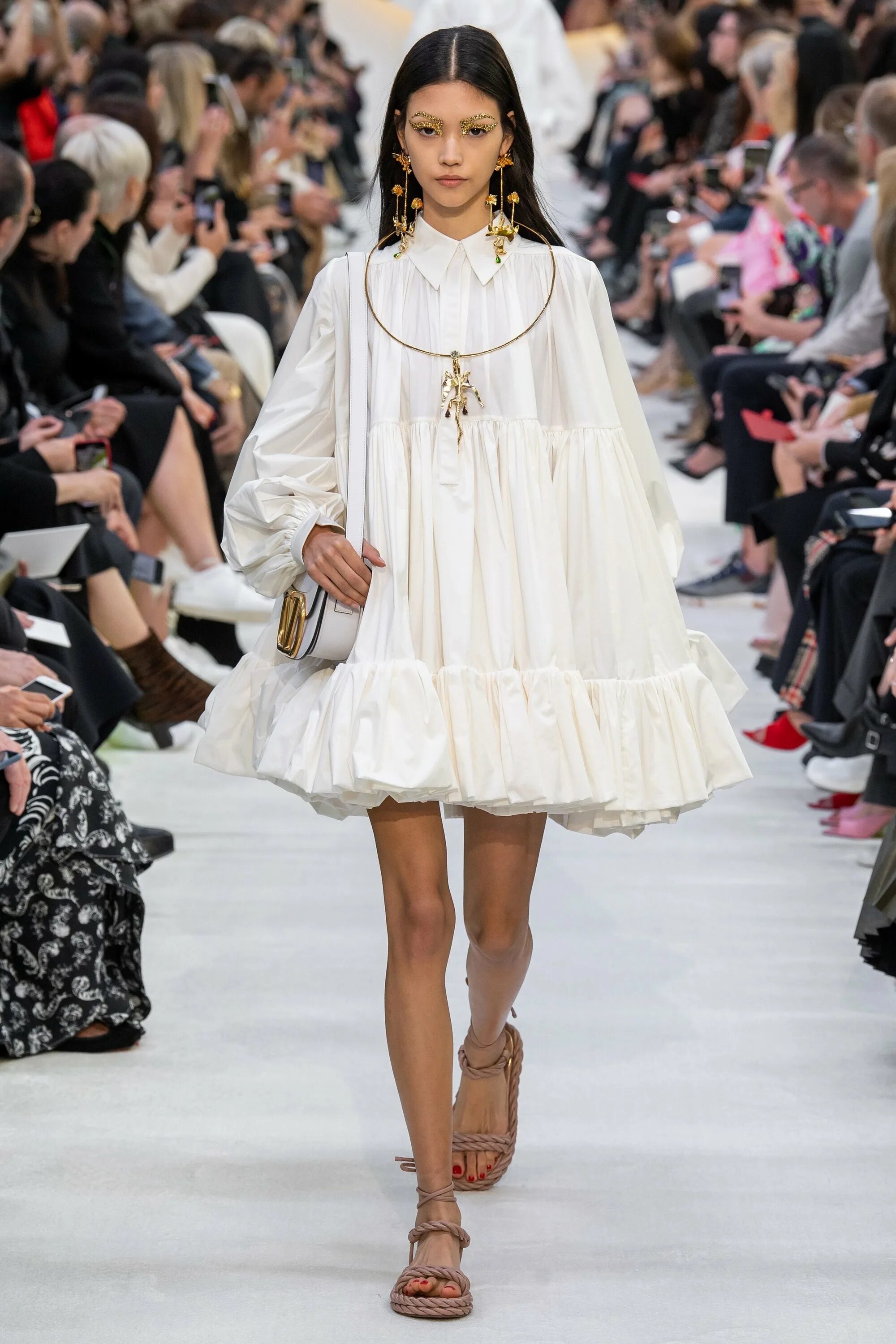 Платья moda
