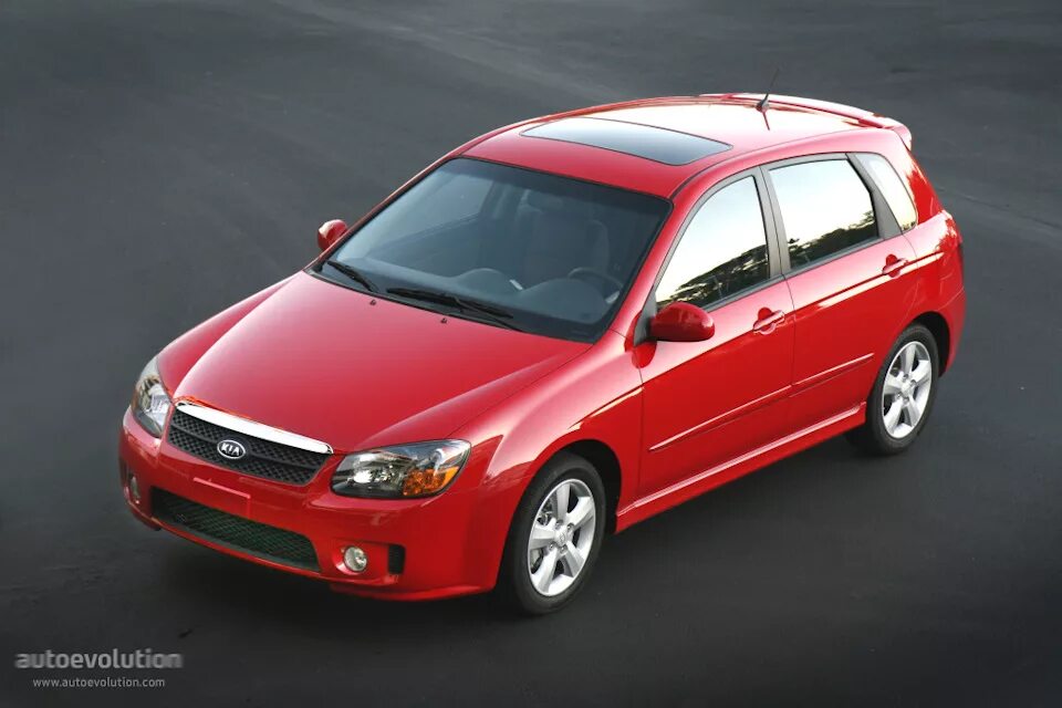 Kia Spectra5 фотоальбом - автомобильный журнал Simplycars.ru