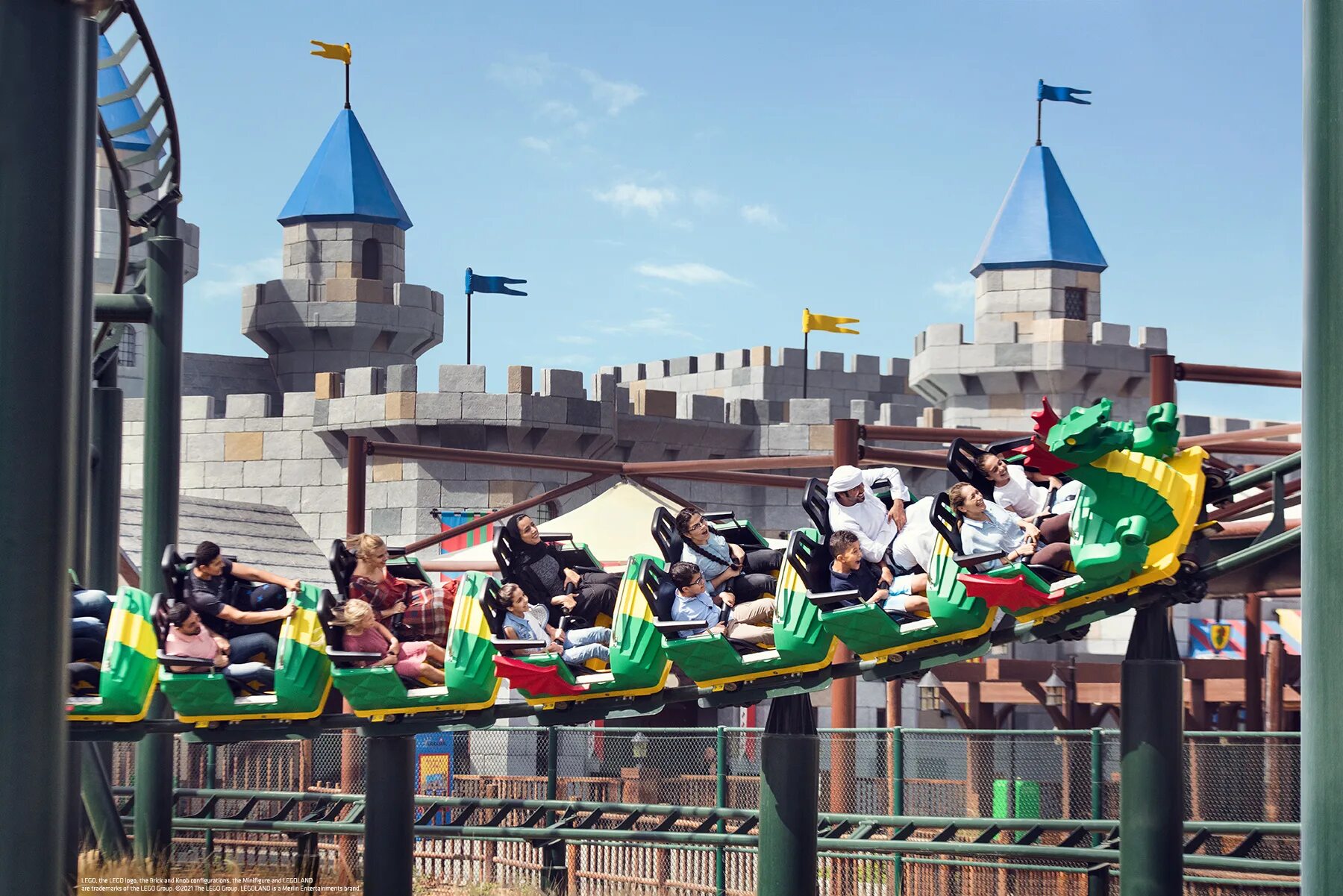 Парки развлечений в дубае. Тематический парк Legoland Дубай. Леголенд Дубай аттракционы. Леголенд ОАЭ аквапарк.