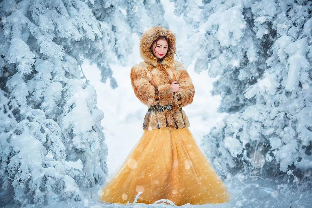 Russian woman песня. Фотосессия русская красавица. Русская красавица зима. Зимний портрет русских.