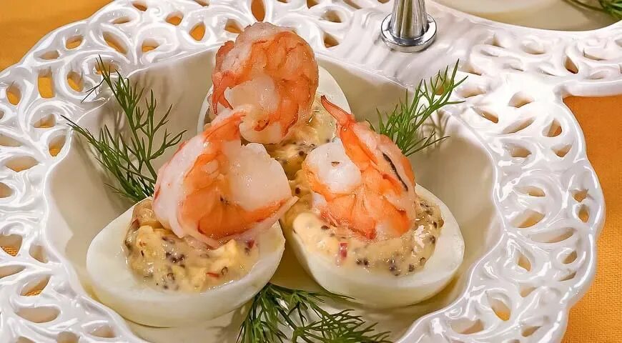 Скрэмбл с креветками. Shrimp egg. Яйца с креветками закуска. Shrimp eggs. Shrimp eggs.