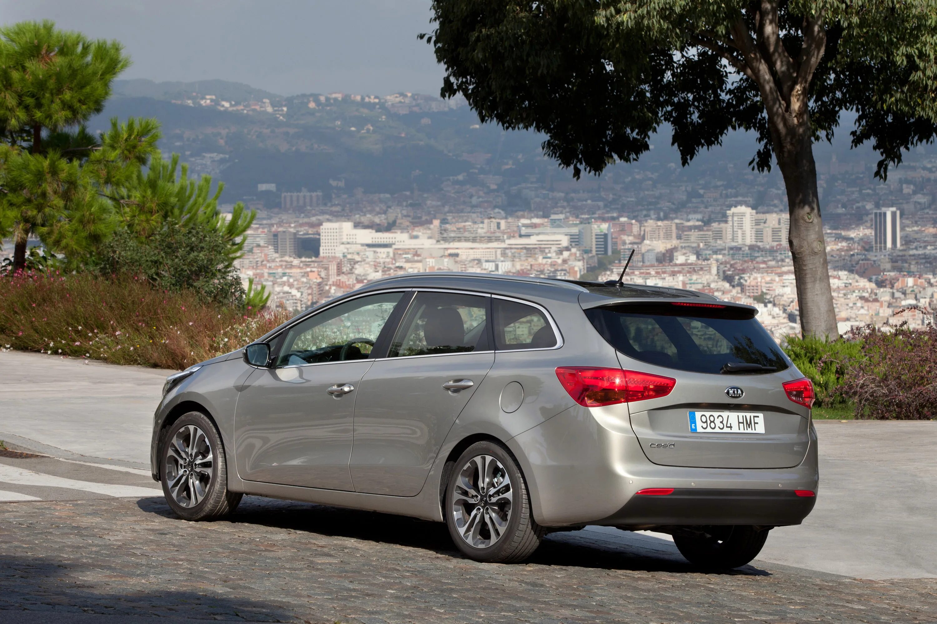 Ищу штатные линзы Kia Ceed JD - KIA Ceed (2G), 1,6 л, 2013 года другое DRIVE2