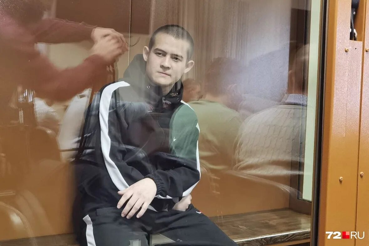 рамиль шамсутдинов расстрел. шамсутдинов рамиль равилевич. шамсутдинов рамиль расстрелял солдат. застреливший сослуживцев. застреливший сослуживцев.