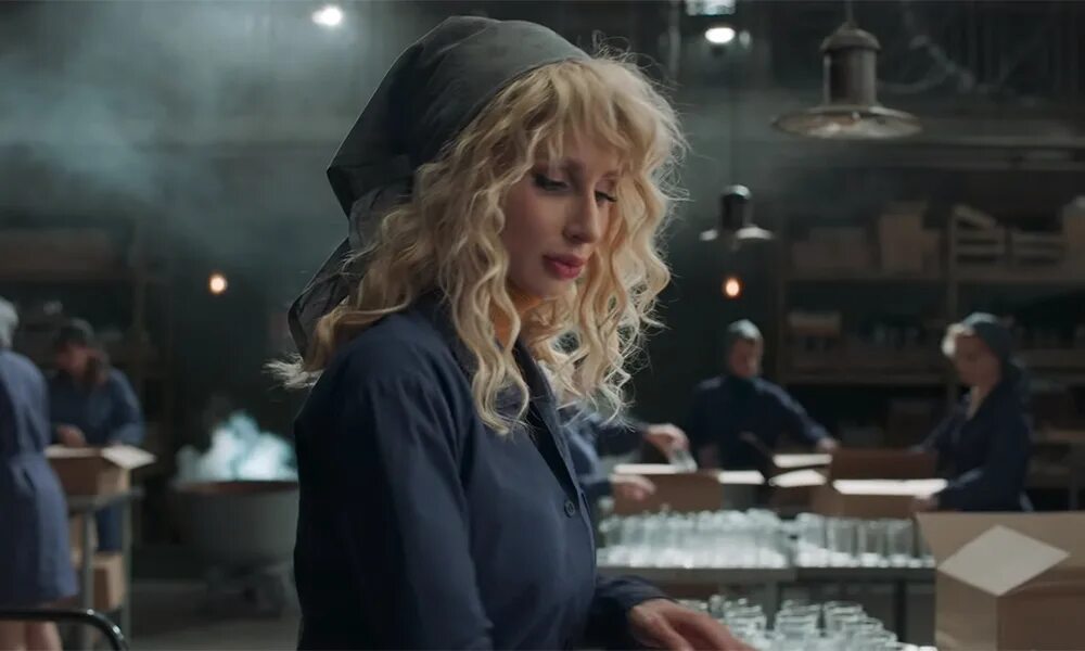 Till the end тилль линдеманн. Линдеманн фрау и манн. линдеманн фрау и манн лобода. светлана лобода frau mann. лобода снималась в клипе линдеманн.