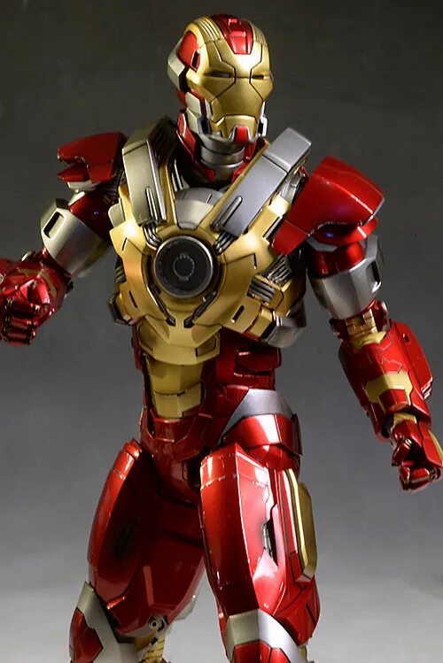 Mark 17. Железный человек Хартбрейкер. Hot Toys Mark 17.