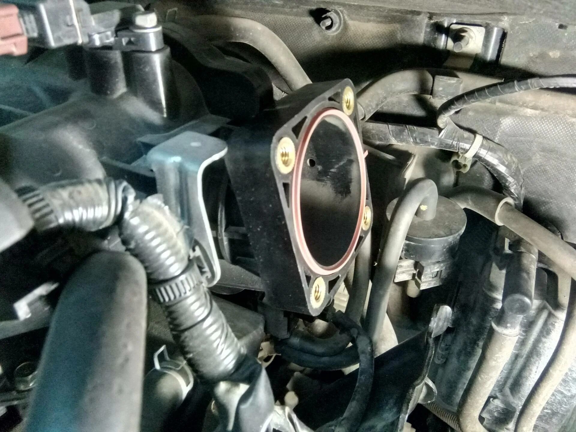 Мазда ошибка p0171. P0174 mitsubishi. p0171 mitsubishi outlander. p0171 p1150. акцент p0562.