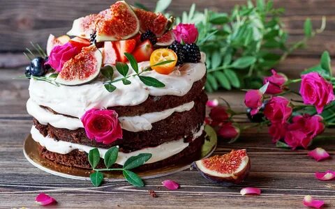 С днем рождения красивый торт и цветы