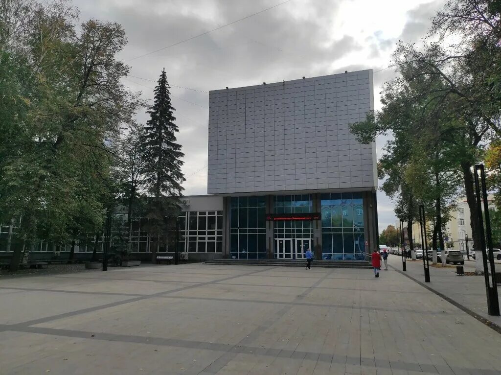 Революции 3а. Бгпу им акмуллы 3 корпус. улица октябрьской революции 3а уфа. бгпу колледж уфа. уфа здание педуниверситета им. акмуллы фото.