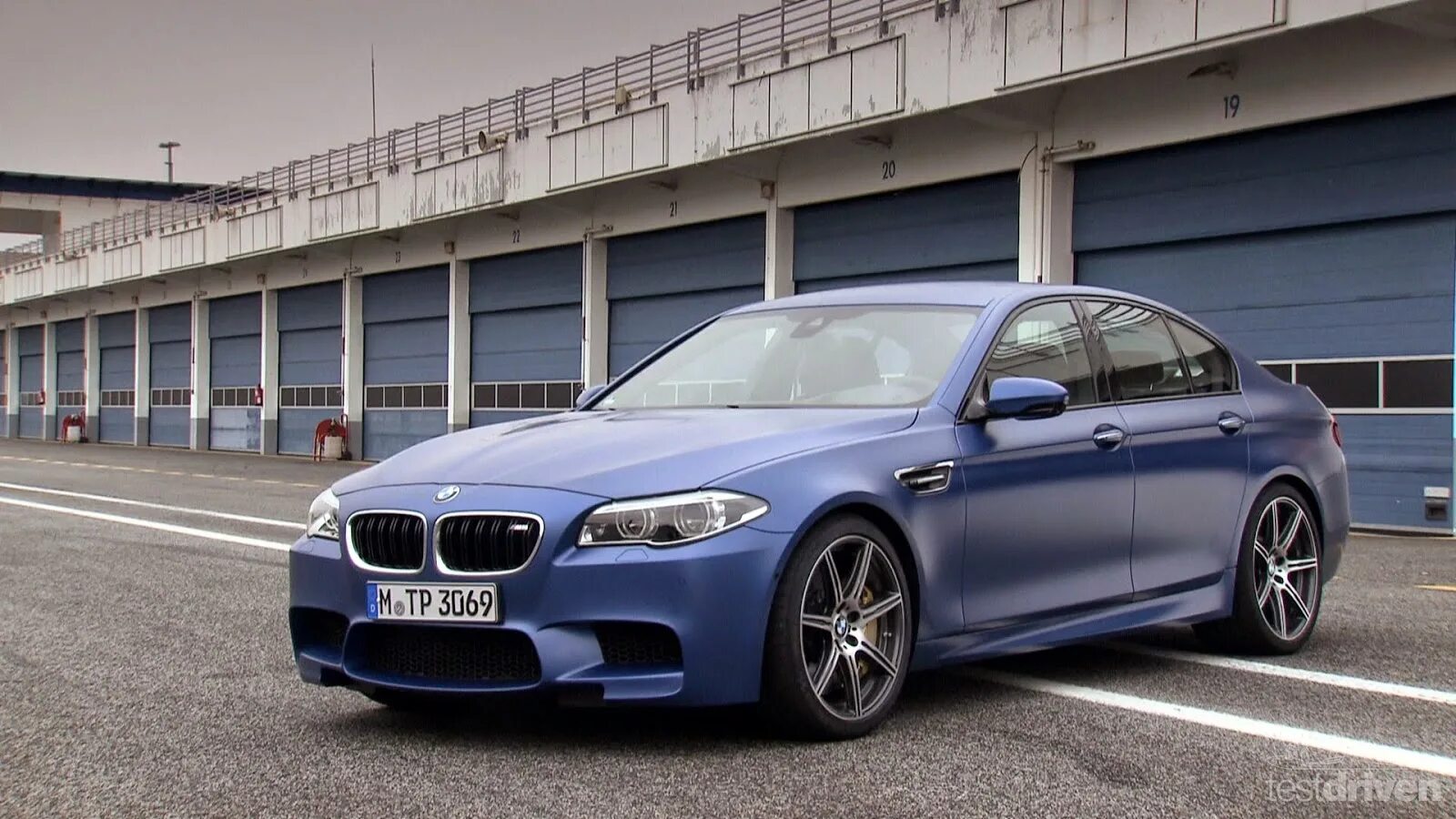 Бмв м5 какого года. BMW m5 2014. BMW 5 m5 2014. БМВ m5 f10. BMW m5 f10 Competition.