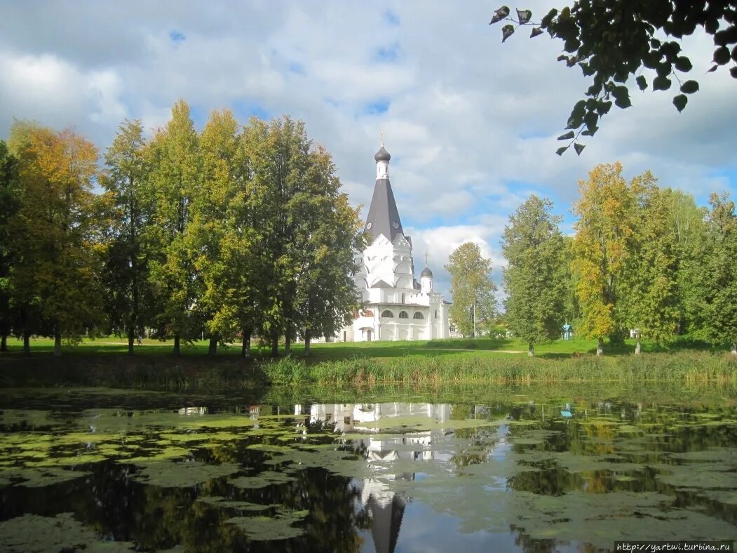 Красное-на-Волге Костромская область. Село красное на Волге Костромская область. Церковь Богоявления (красное-на-Волге). Храм Богоявления красное на Волге. Сайты красное на волге