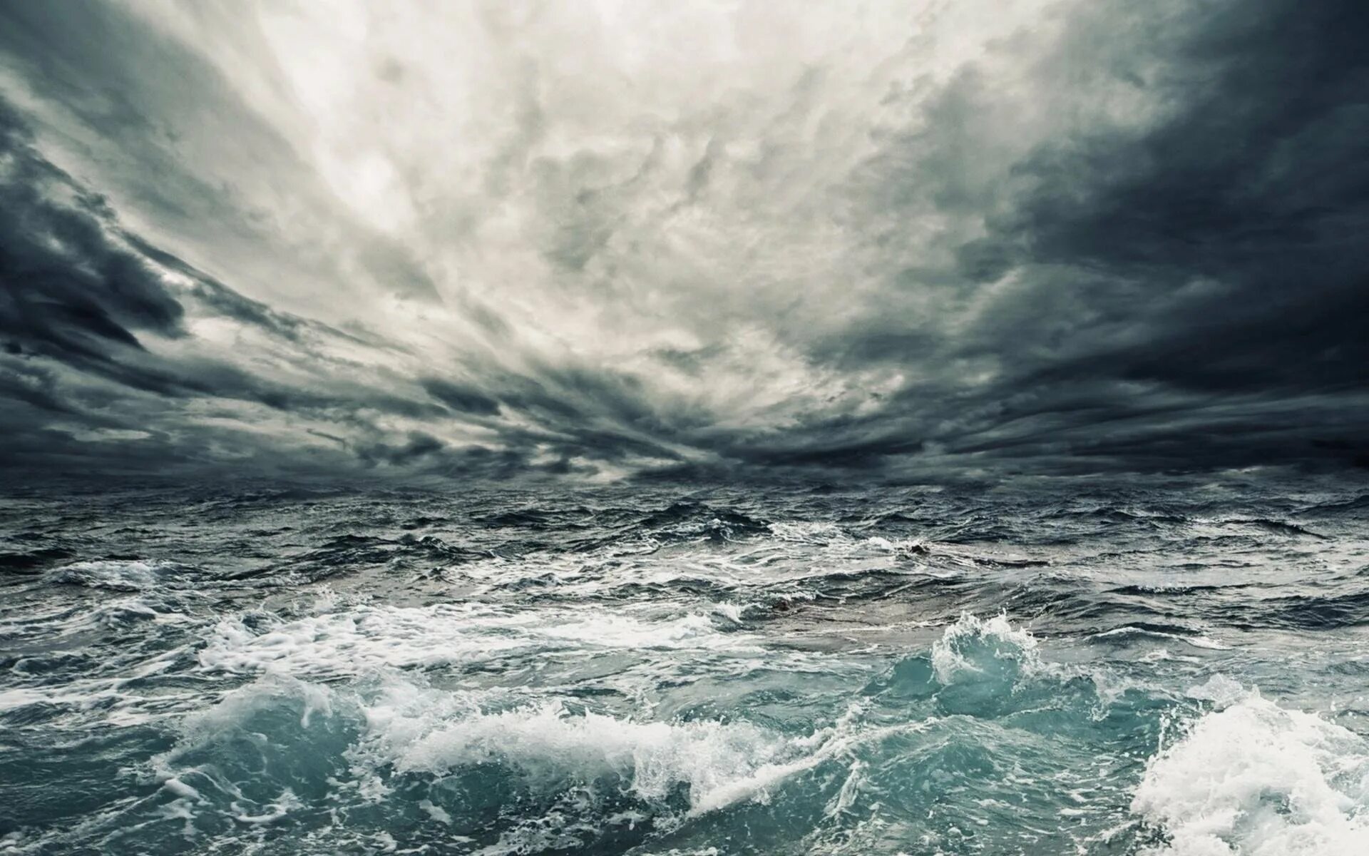 Темное море. Обои темное море. Чёрно-белая фотография. Ночное море. Обои темное море.