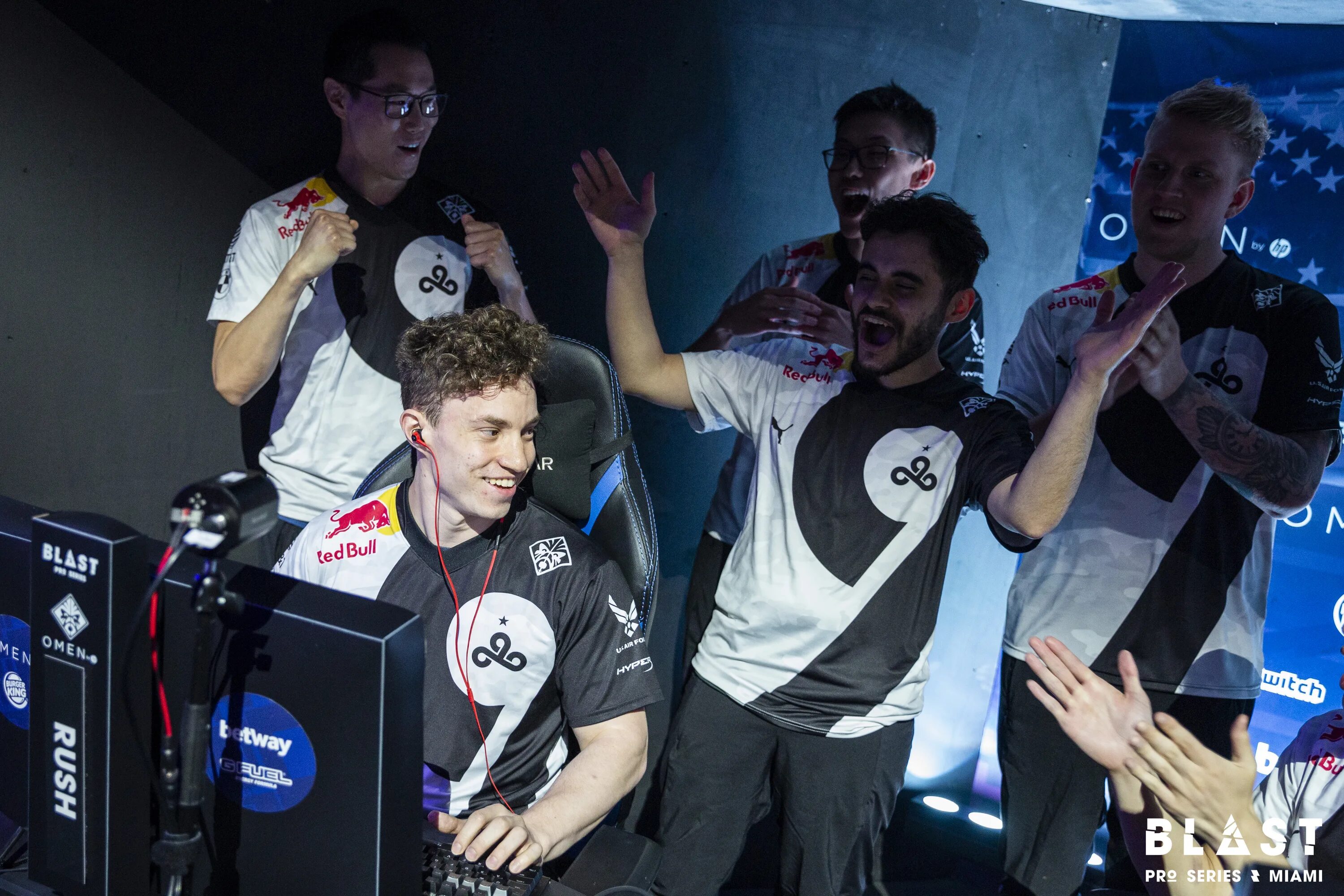 Rush cs. Раш комплексити. complexity cs go состав 2025. rush cs go. бенджамин blamef бремер.