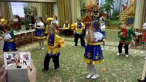 Танец встанем в саду