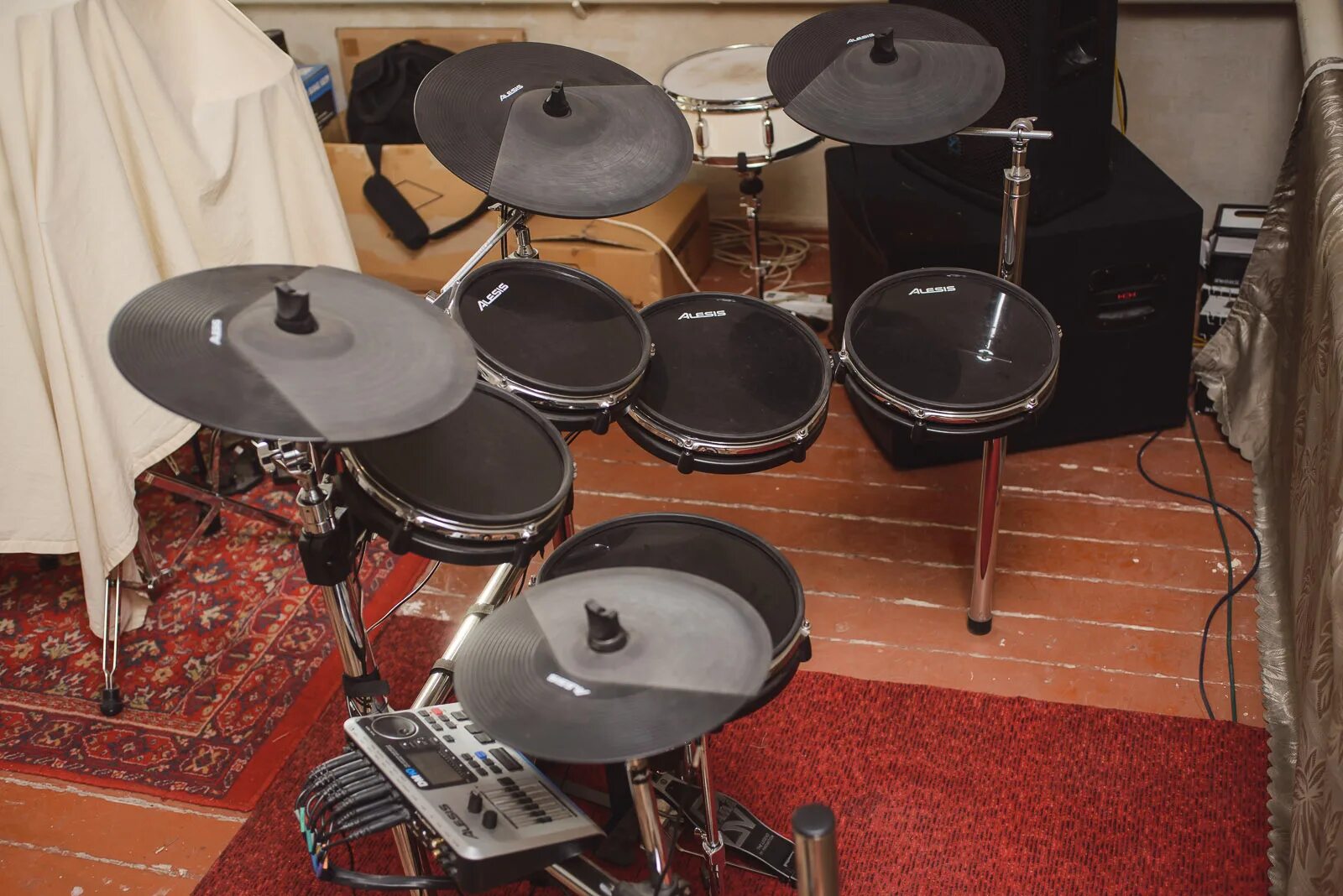 сомон тч магазин фуруши. корг па 80 па 700. музыкальное оборудование сомон тч. сомон тч корг колонка аппарат. Kalonka усилитель.