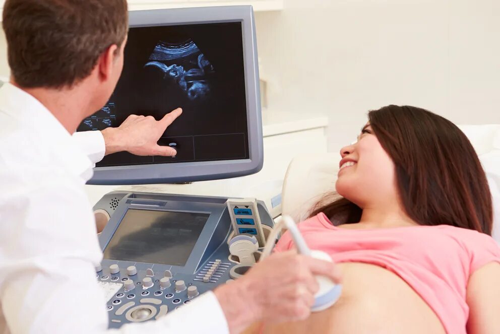 Узи беременной в 1 триместре. Узи беременных женщин. Мышечный скрининг. Узи скрининг. Пренатальный скрининг беременных.