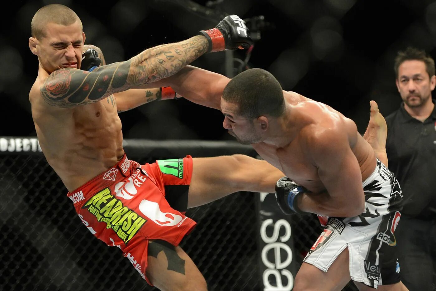 Ufc stream. Тони фергюсон гейджи бой. Ufc трансляции где. Мейсон джонс. Хамзат чимаев гилберт бернс.