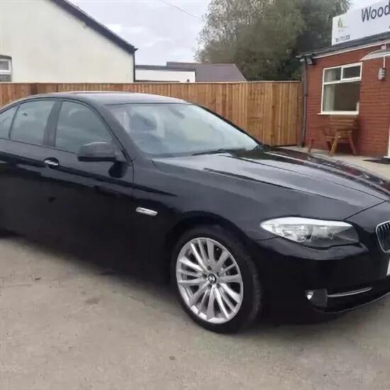 Bmw 5 525i. Bmw 525 2015 года. Bmw 525 2014. Бмв 5 седан 2007. Bmw 525i.