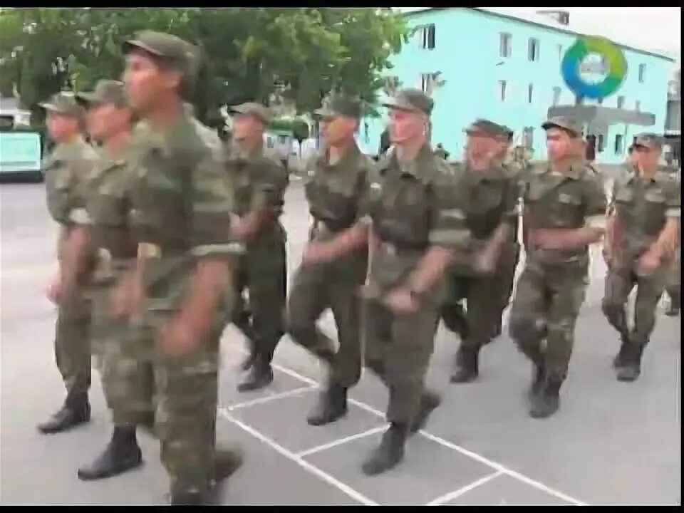 Текс про програничников. Сегодня ночью все спокойно на границе. Песня о пограничнике текст песни. Сегодня ночью все спокойно на границе. Сектор газа аккорды.