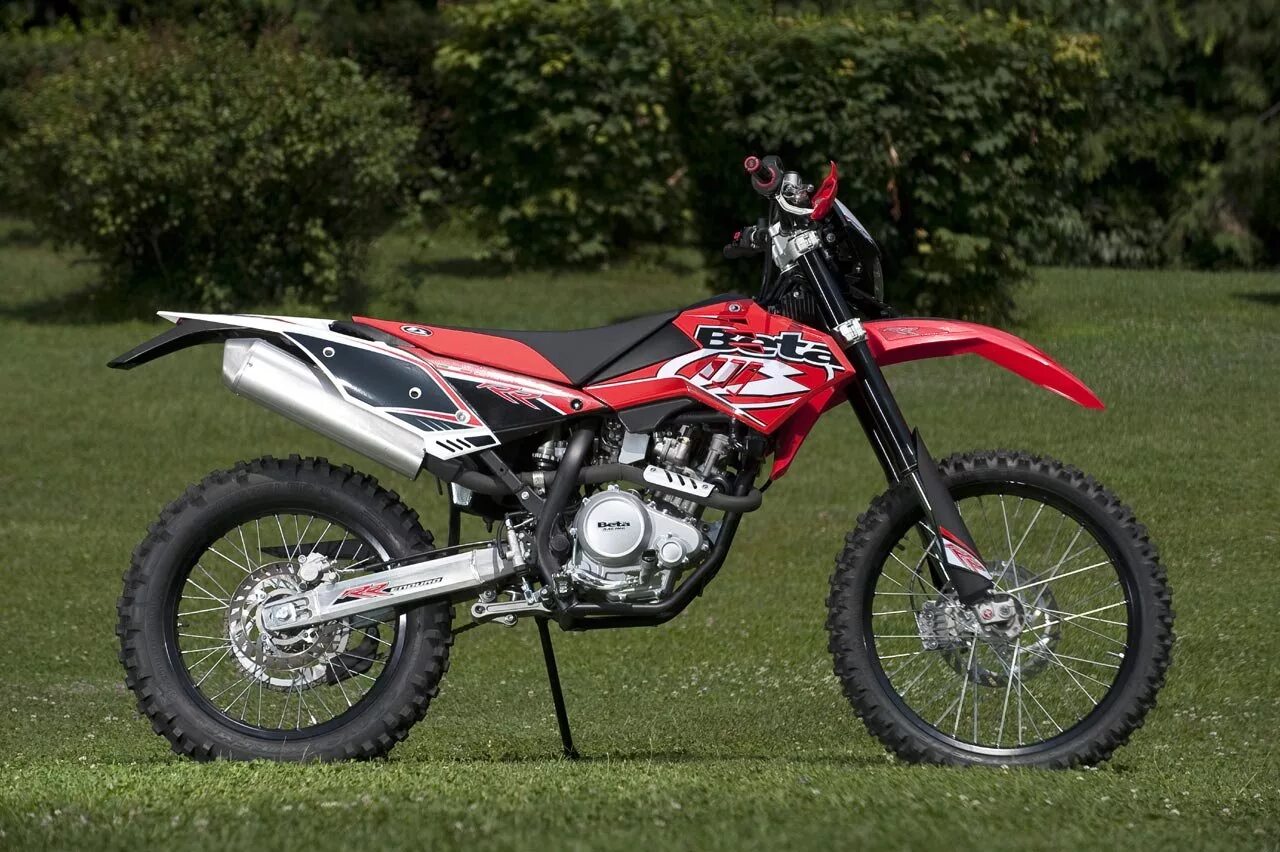 Эндуро мотоцикл 125 кубов. Beta Enduro 125. Beta RR 125. Эндуро xr125 CPL. Купить 125 кубовый