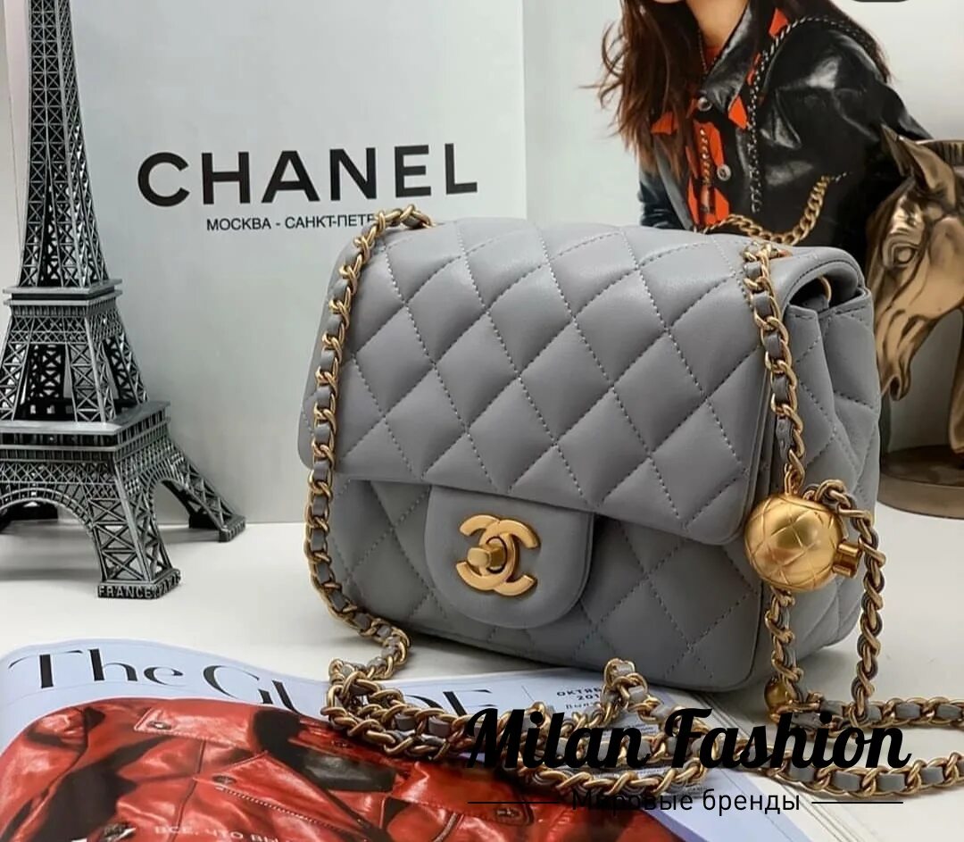 Сумка оригинал россия. Сумка Шанель v1661. Классическая сумочка Шанель. Сумка Chanel Шанель. Брендовая сумка Шанель.