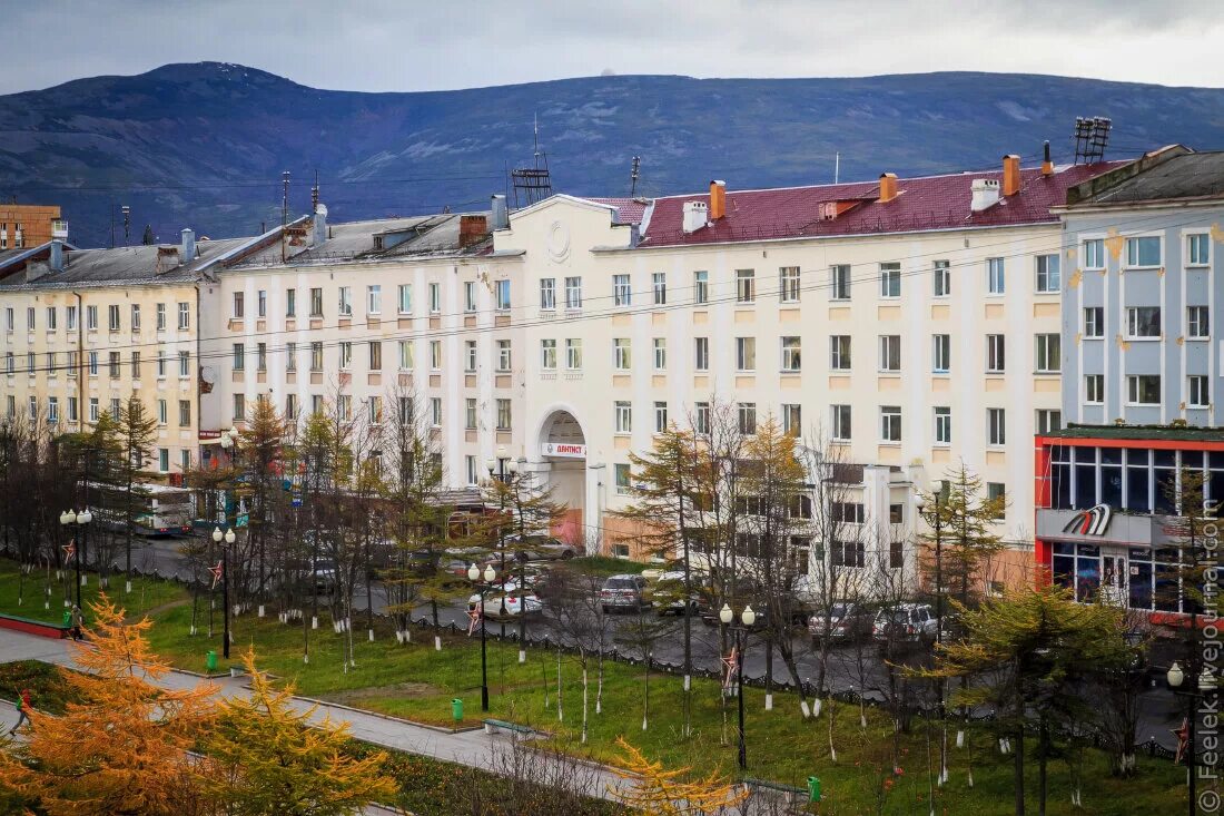 Сколько времени будет в магадане. Магадан центр города. Исторический центр Магадана. Магадан Центральная площадь. Магадан столица Колымы.