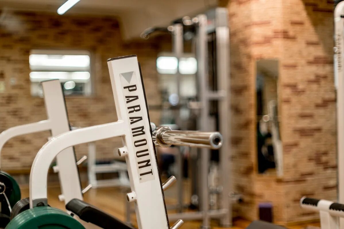 Спортивный зал в италии. Fitness factory омск. Factory fitness. Фитнес клуб завод. Force factory кантемировская.