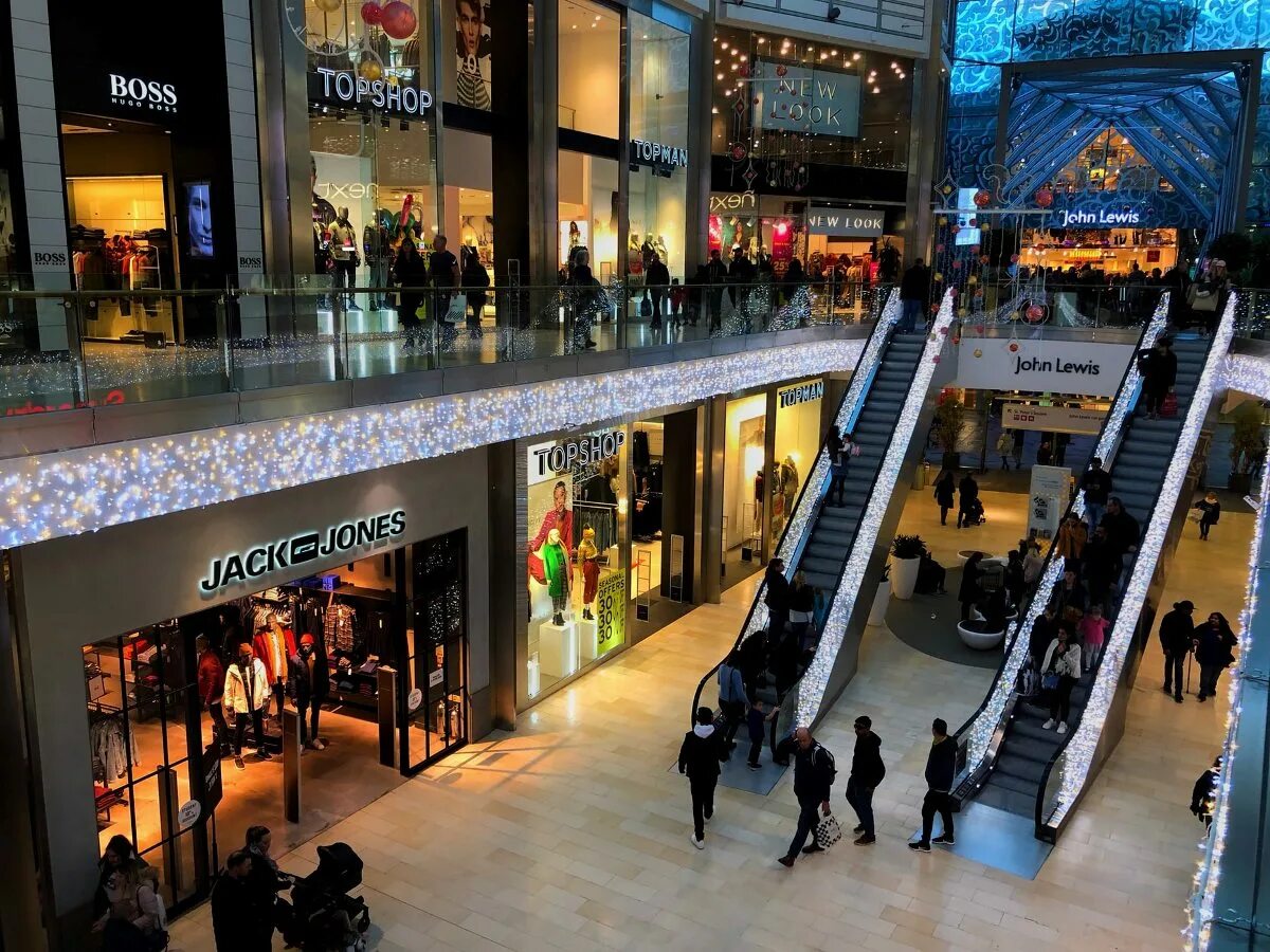 Торговый центр внутри. Shop mall перевод. Тц дубай молл. Торговый центр внутри с людьми. Shop mall перевод.