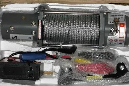 Лебедка 12v electric winch. Лебедка автомобильная Electric winch 12000 12v. Лебедка электрическая 12v. "Electric winch" 5443 кг.12000 lb ( синтетический трос ). Пульт для лебедки электрик Винч 12000. Мотор лебедки электрик Винч 12000.