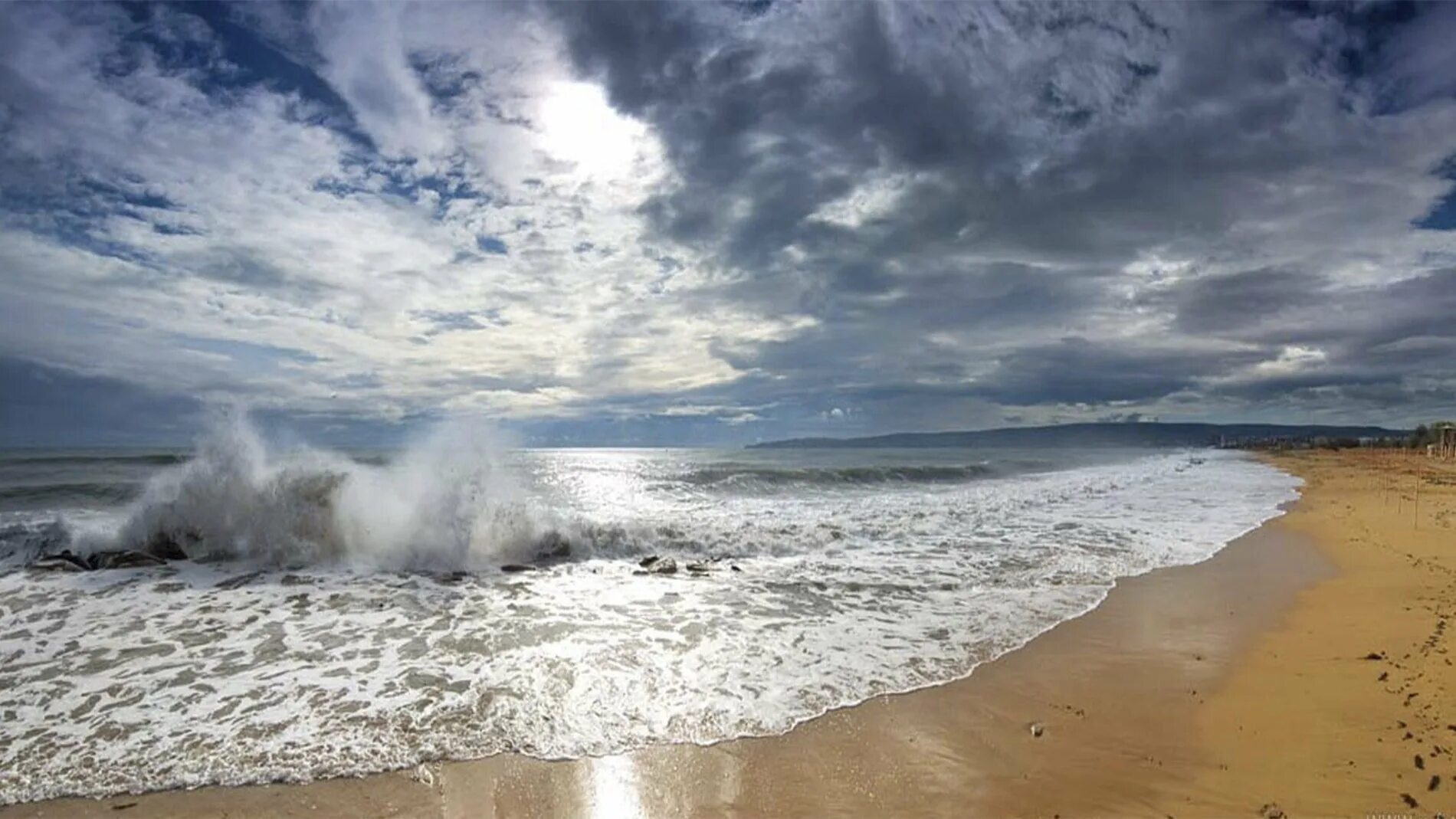 Феодосия золотой пляж. Феодосия берег моря. Феодосия берег моря. Феодосия берег моря. Феодосия золотой пляж.