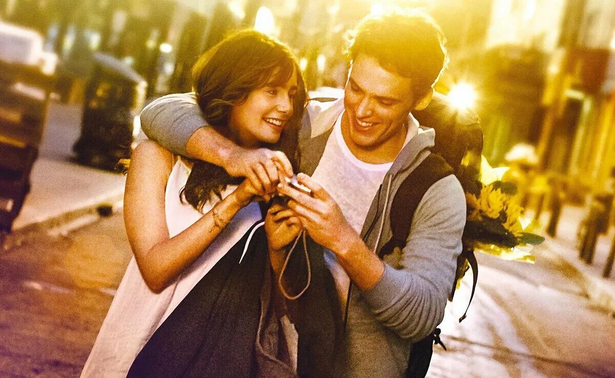 Эмили блант в автобусе. Девушка с чемоданом. Лейбовиц кейт водянова вокзал. Оставьте девушку и уезжайте. Если я останусь фильм 2014.