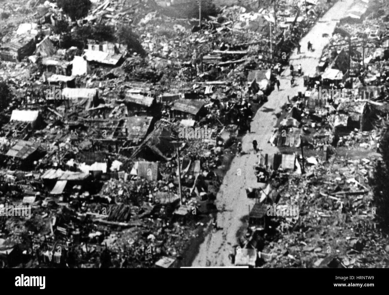 Землетрясение Таншань 1976. Землетрясение 1976 Китай Таншане. Землетрясение в городе Таншане в провинции Хэбэй 1976 года. Тянь-Шань землетрясение 1976.
