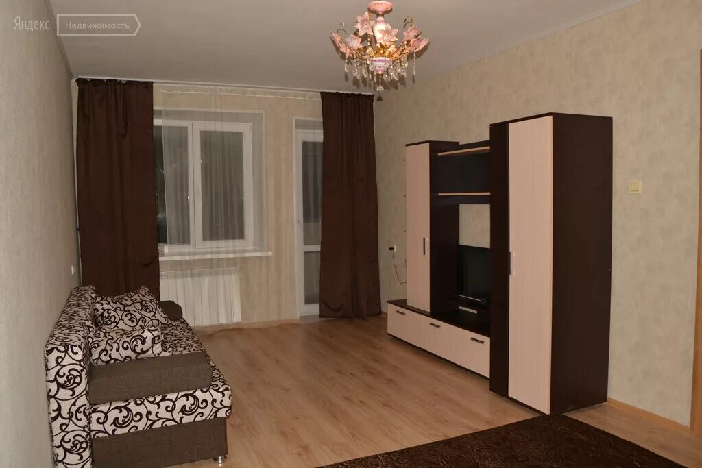 Квартиры в сургуте. Белгород юбилейная 10 42 квартира. Руда губкин ресторан. Сниму 1 губкин. Губкина 42 казань.