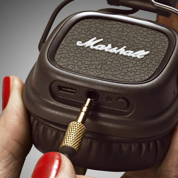 Marshall major brown. Наушники Marshall Major II Bluetooth Brown. Marshall Major 4 Bluetooth Brown. Marshall Major 1 Brown. Marshall Major 4 коричневые.