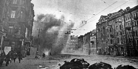 Несмотря на длительную блокаду бомбардировки и обстрелы