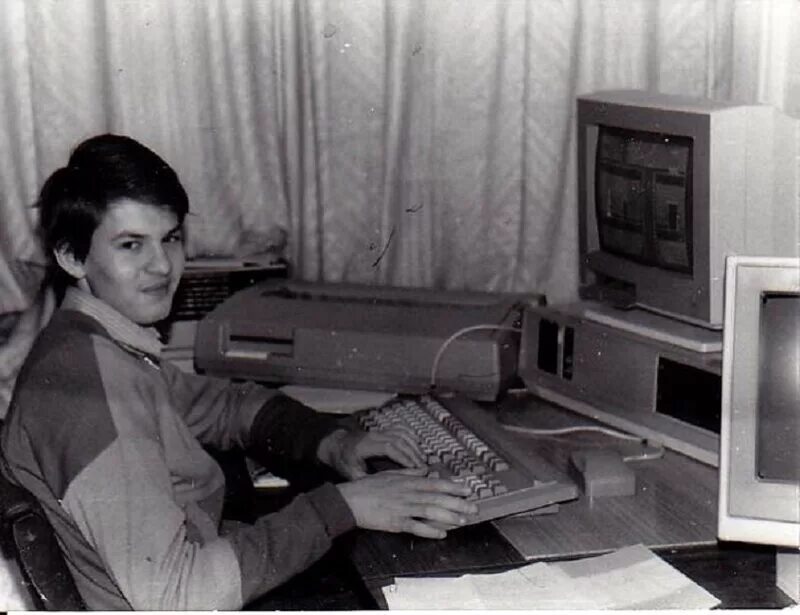 Первый домашний 18. Советские школьные компьютеры. Персональный компьютер 1980. Компьютер 70-х. Первый ПК В СССР.